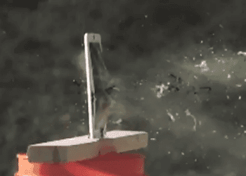 ¡Lo que todos querí­an ver!: iPad 3 vs Rifle de asalto