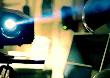 Corto documental sobre realidad aumentada y mapping (proyecciones)