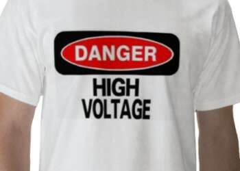 Científicos diseñan camiseta que podría almacenar energía eléctrica