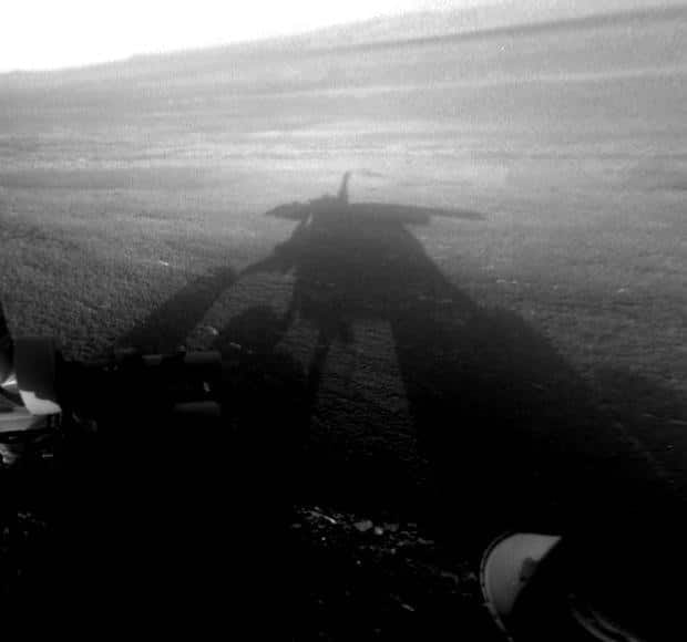 Curiosity En Crater Gale