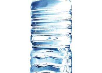 Nanotecnología permitirá crear botellas que se autoabastecen de agua