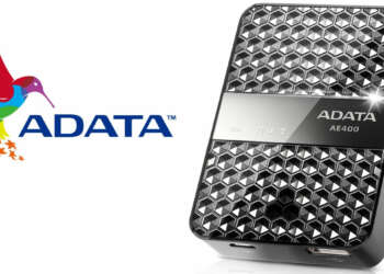 DashDrive Air AE400: un gadget hotspot que sirve como batería y además lee tarjetas y pendrives en red