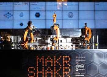 Bacardí, Coca-Cola y el MIT crean un robot bartender