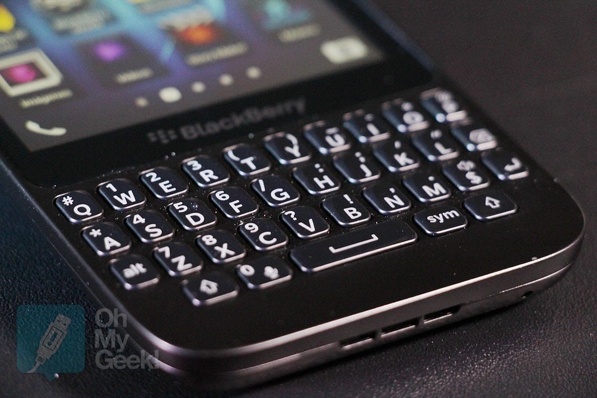BlackBerry Q5 (03)