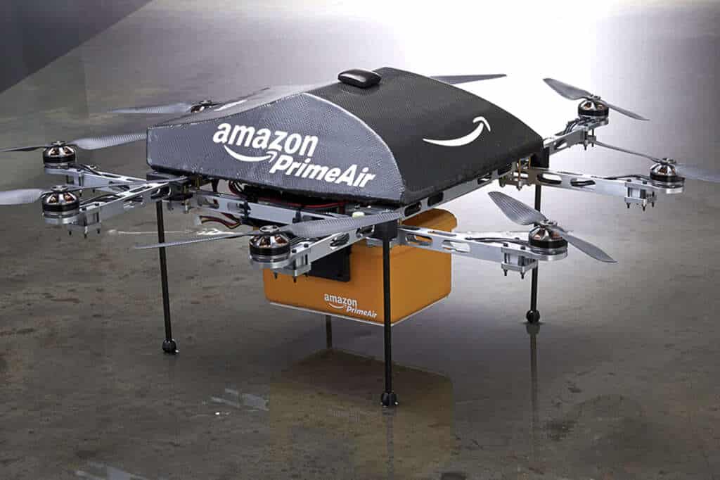 Amazon está buscando la forma probar drones en el cielo.