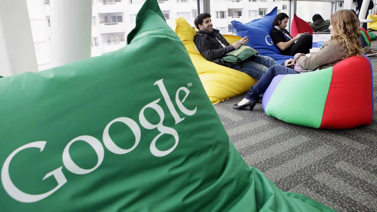 How Google Motivates their Employees with Rewards and Perks