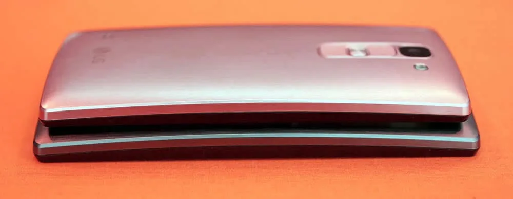 Lg Magna Curvatura Magna y Spirit cuentan con una curva de radio de 3000 milímetros.