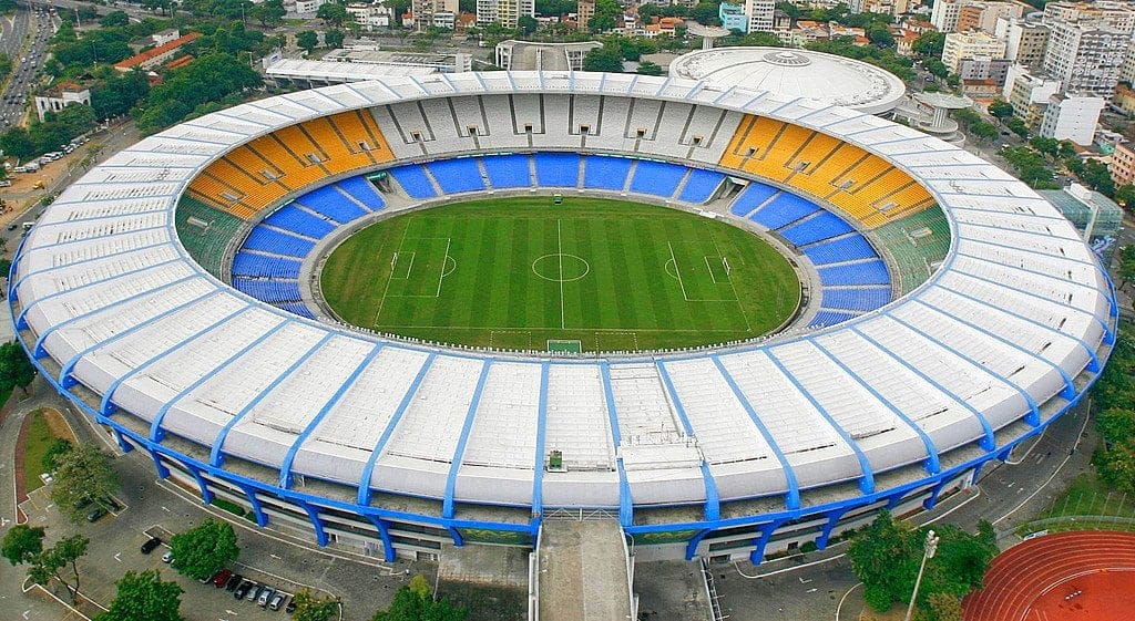 Estadio Maracana El Estadio Maracaná se podrá descargar más adelante online a tu PES 2016.