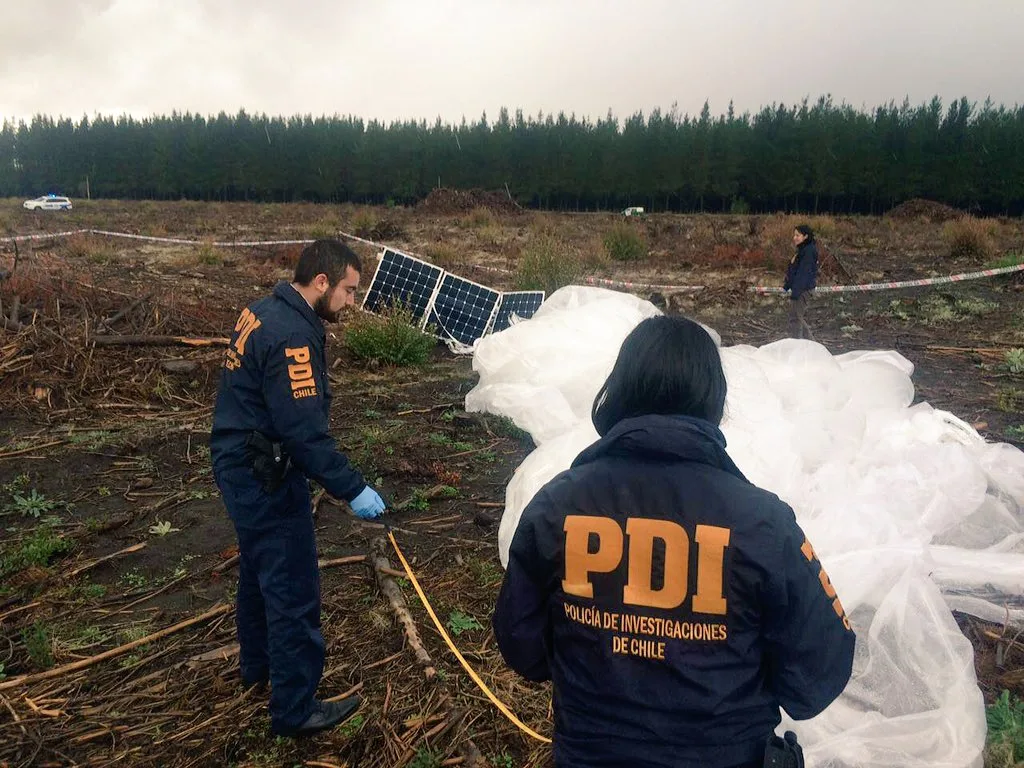 Project Loon Google Chile Policía de Investigaciones custodiaba el dispositivo.