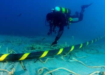 Fibra Óptica Submarina.