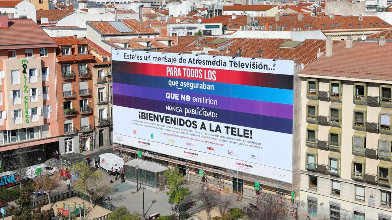 Televisora española se burla de Netflix, Disney+ y otros, por la publicidad  que tendrán | OhMyGeek!