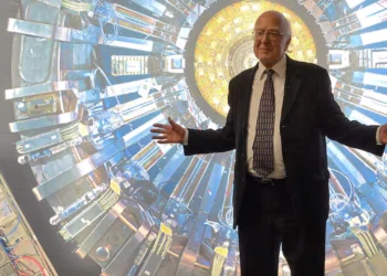 Peter Higgs Lhc - Peter Higgs