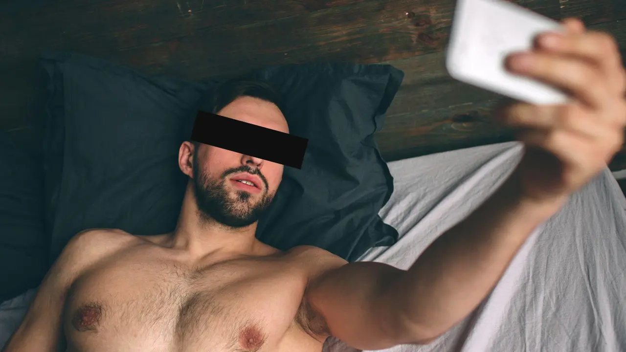 Sexting Enviando Fotos Desnudo - sextorsión