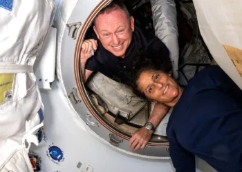 Butch Wilmore Y Sunita Williams Starliner - Starliner