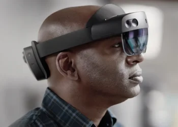 Microsoft Hololens 2 - HoloLens