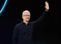 Tim Cook Despidiendose - Tim Cook